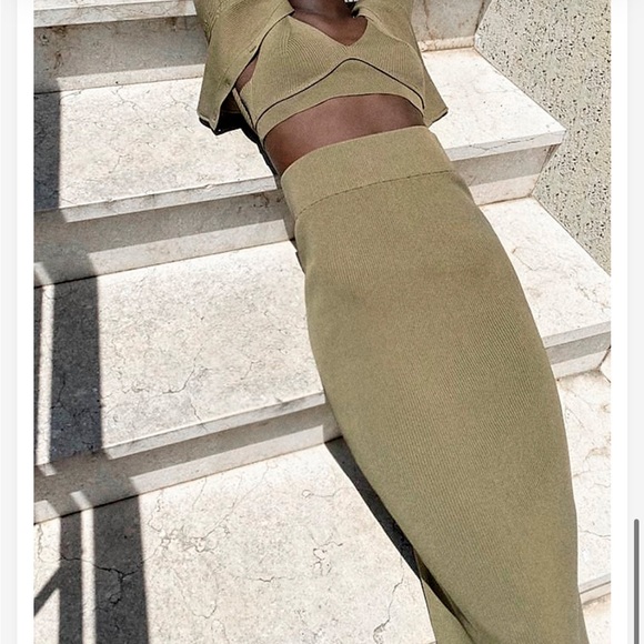 ZARA KNIT MIDI SKIRT - Picture 5 of 7